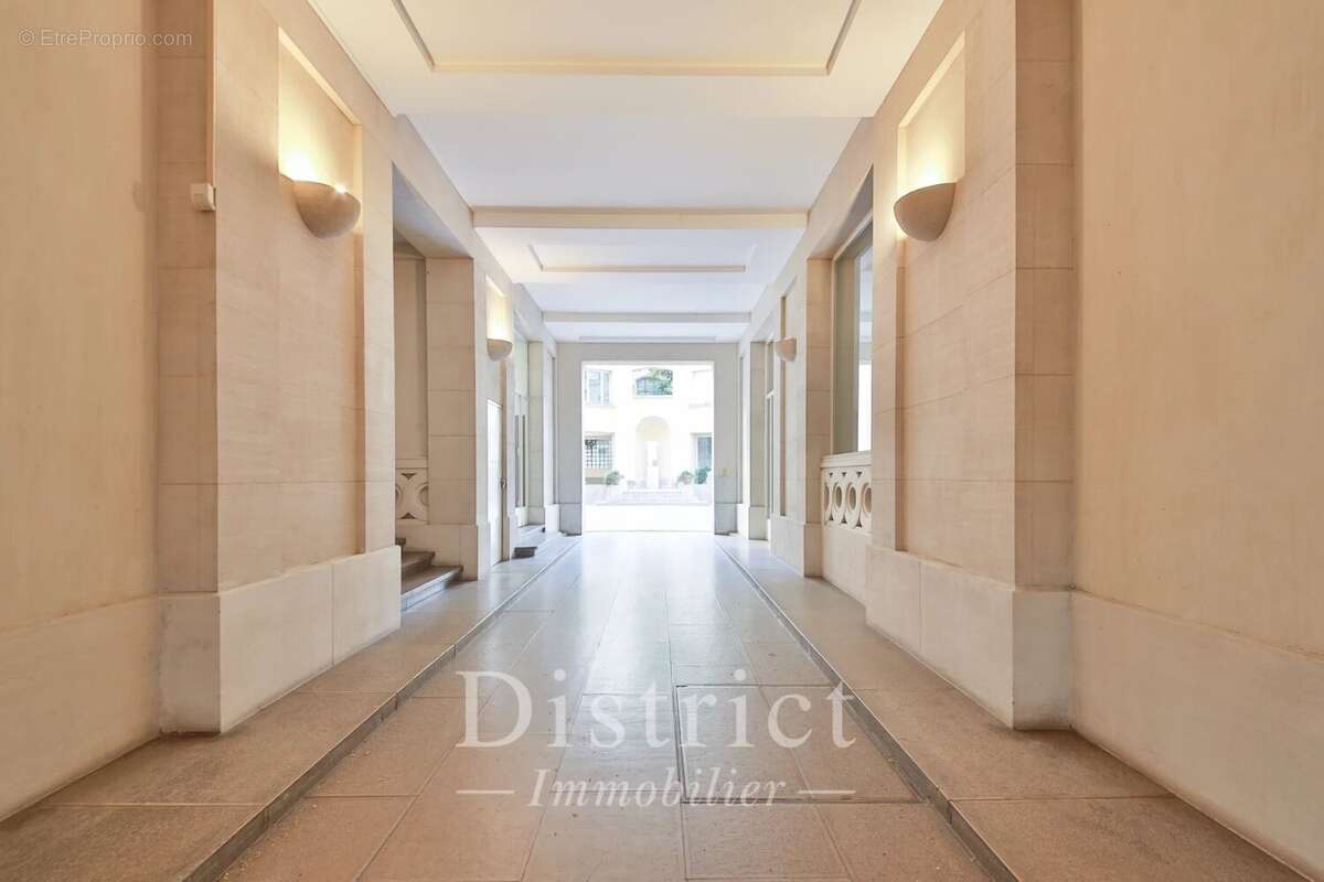 Appartement à PARIS-4E