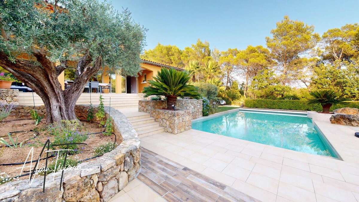 Photo 3 - Maison à LORGUES