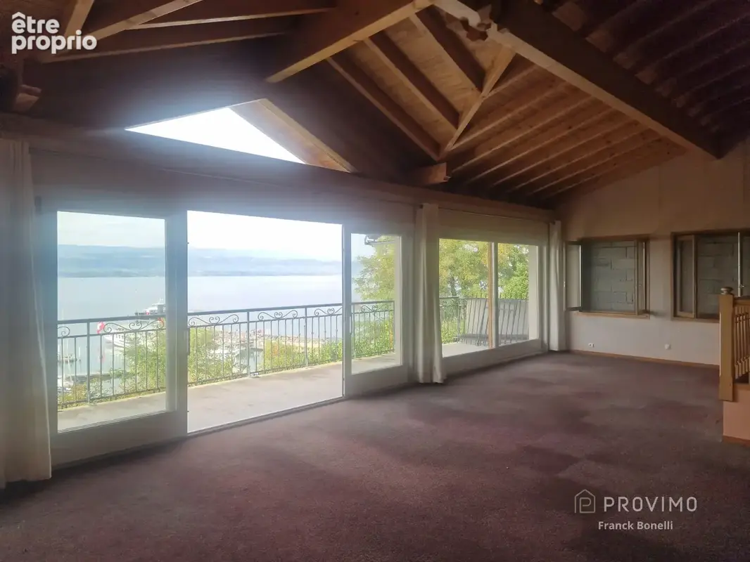 YVOIRE — Vue panoramique sur le Léman, deux terrasses et un potentiel rare - photo 6