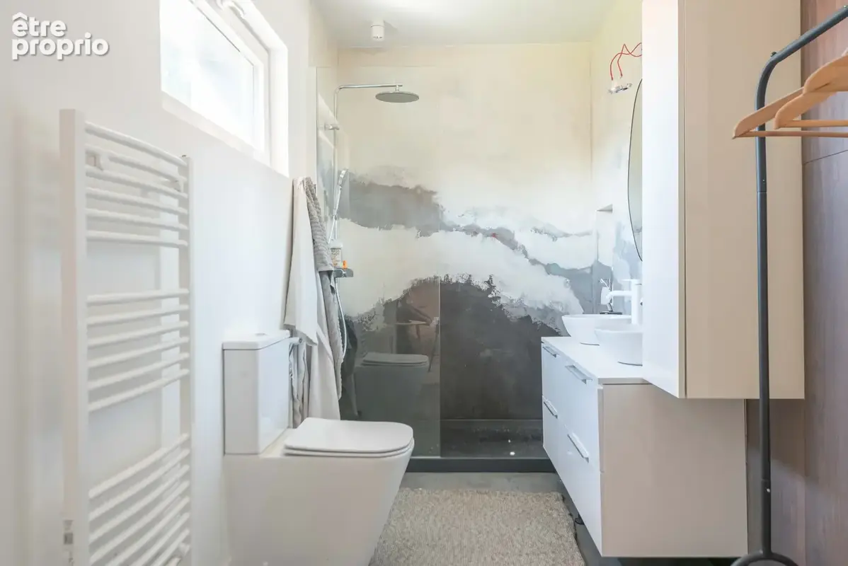 Maison renovee 115 m2 - 3 chambres - calme - photo 15