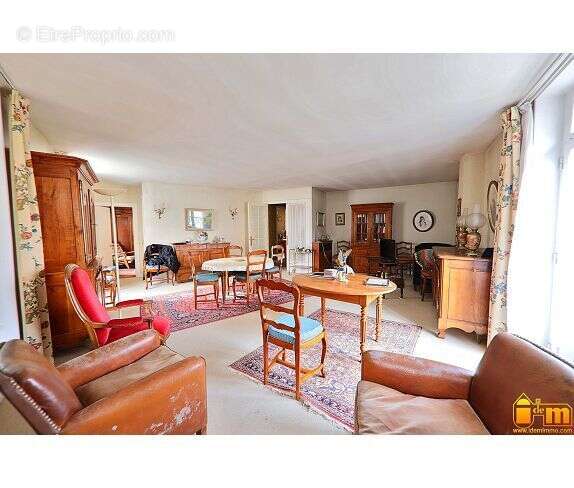 Appartement 215 m² à Etampes  - photo 4