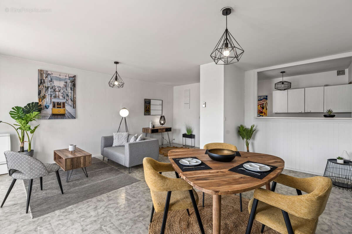 Appartement à LE POULIGUEN