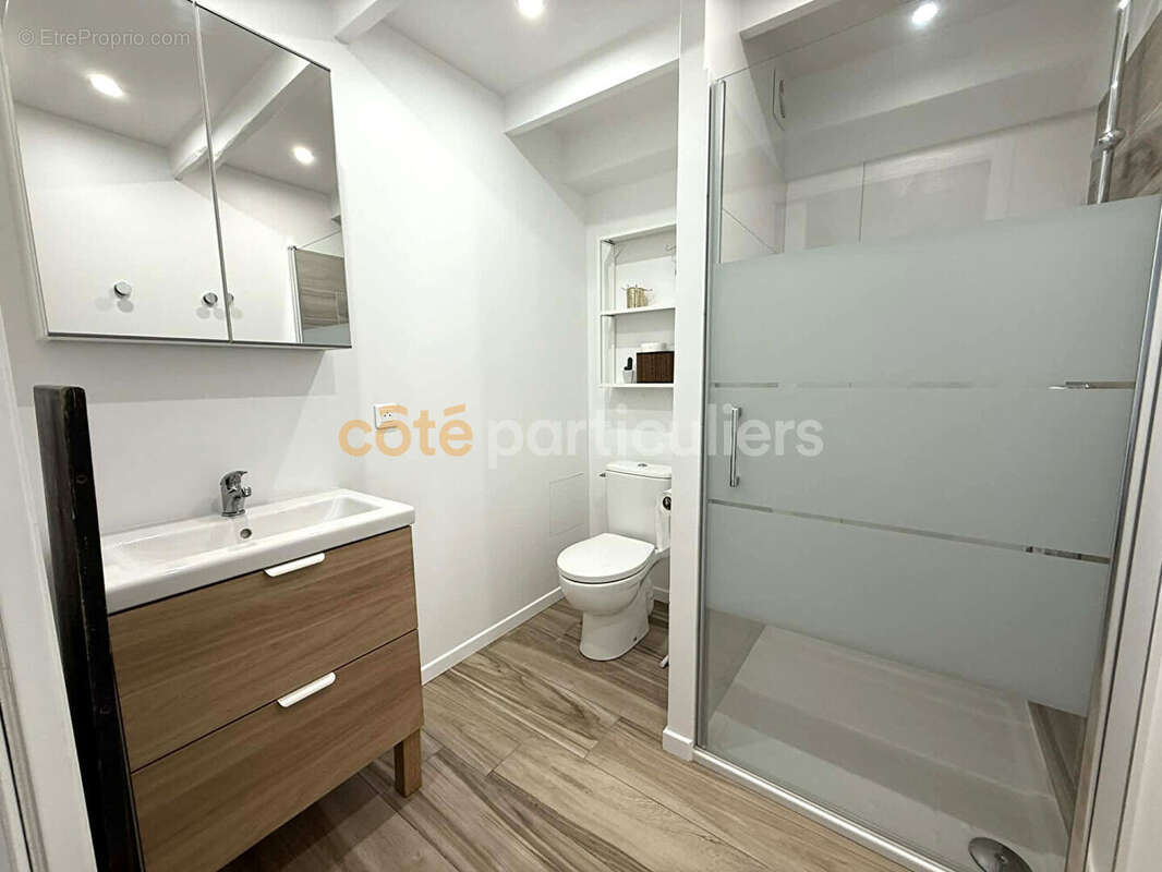 Maison à SAINTE-HONORINE-DU-FAY