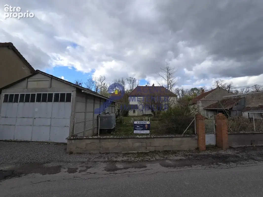 Magnifique propriété du XIX ème siècle sur la commune de MONTAIGU LE BLIN - photo 43