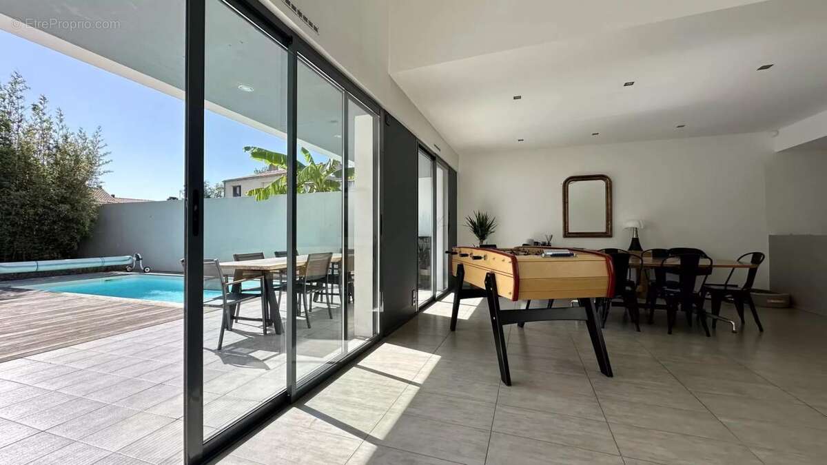 Maison à LA ROCHELLE