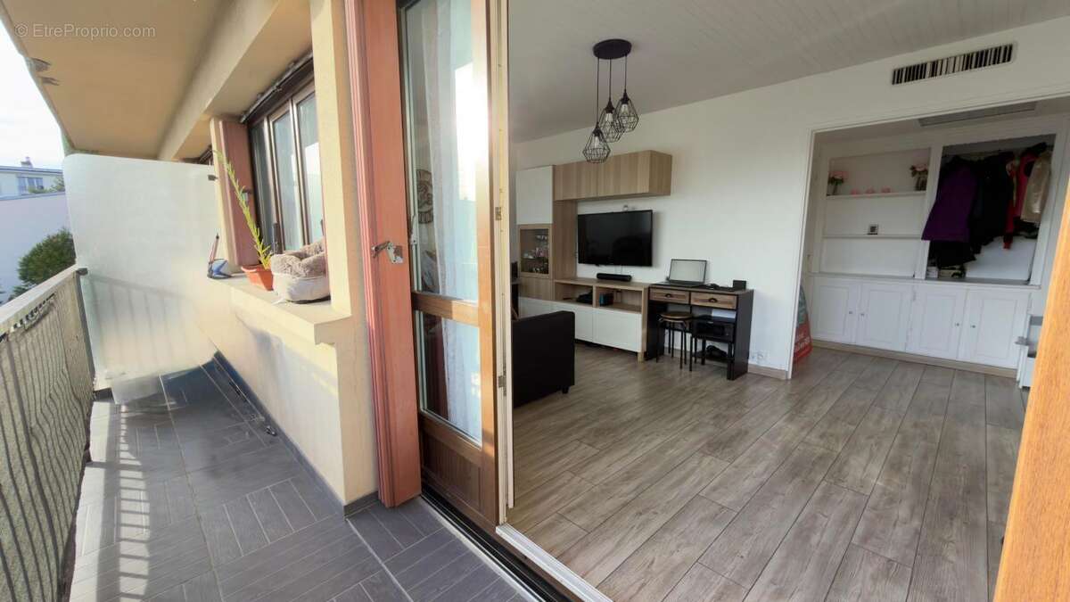 Appartement à NEUILLY-SUR-MARNE