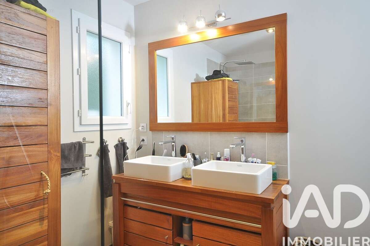 Maison 125 m² à Aujargues  - photo 7