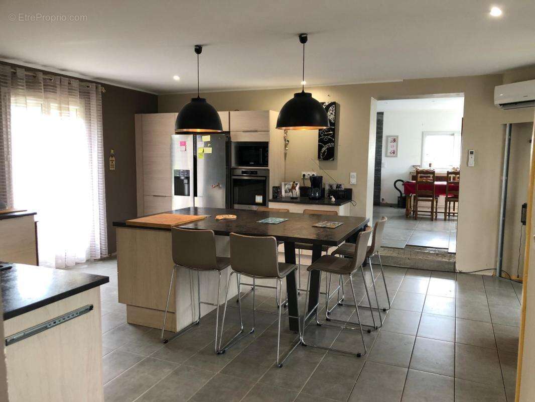 Maison avec étage à finaliser (matériaux fournis) - photo 6