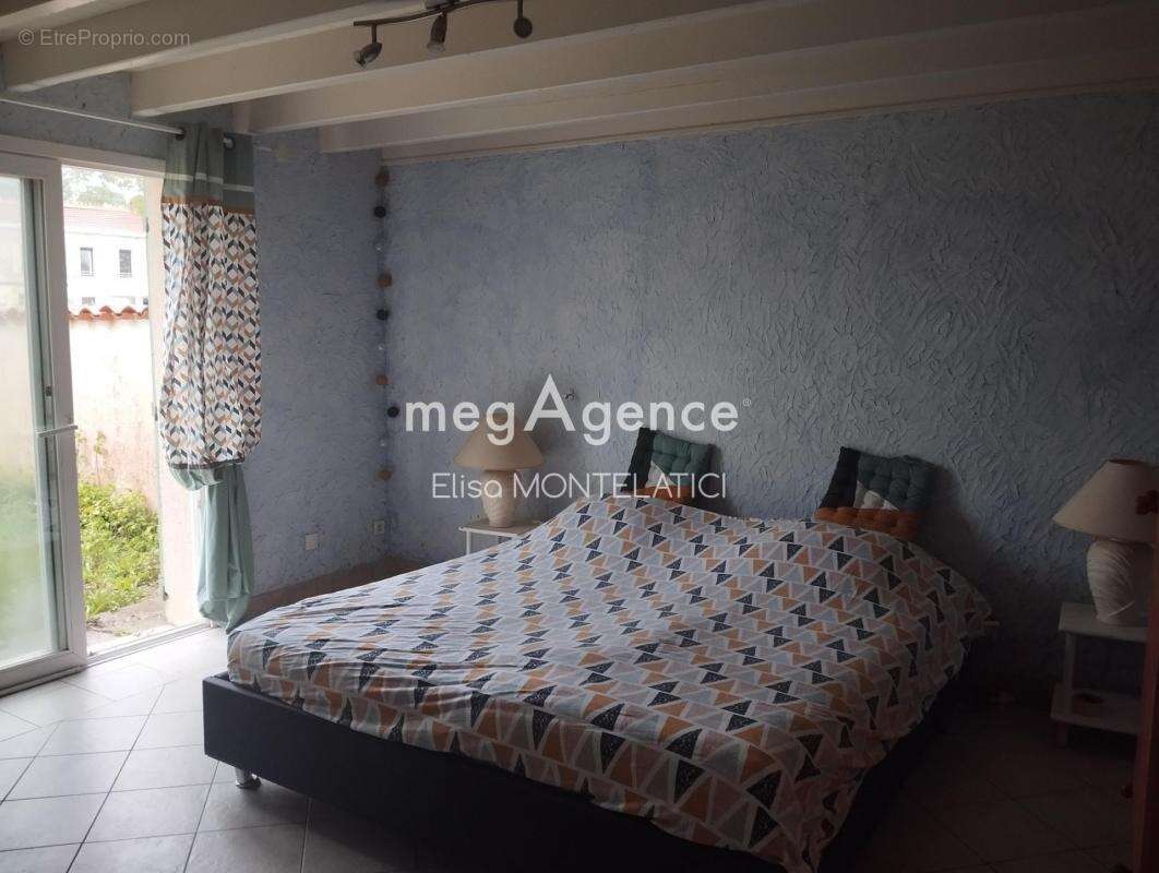 Maison à LES EGLISOTTES-ET-CHALAURES