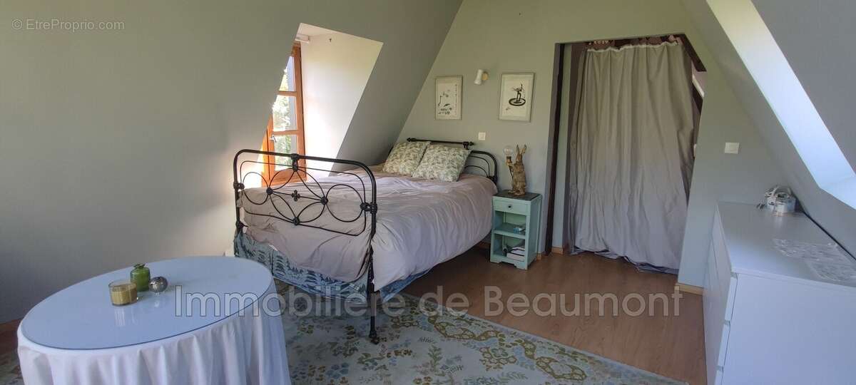 Maison à LE NEUBOURG