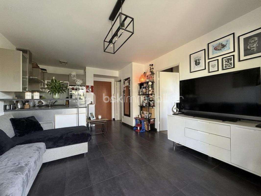Appartement à PONTAULT-COMBAULT