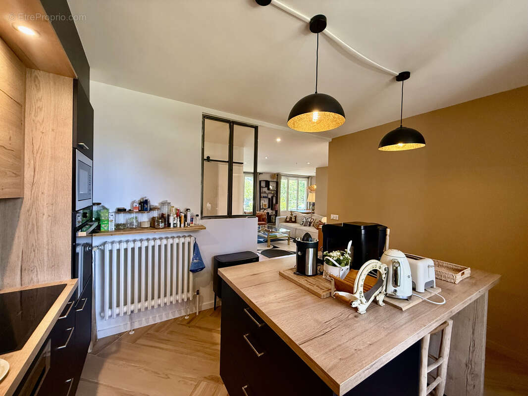 Appartement à ROMANS-SUR-ISERE