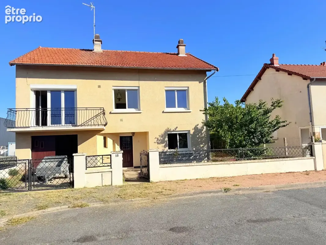 Photo 1 - Maison à MONTLUCON