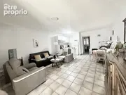 Appartement à SENAS