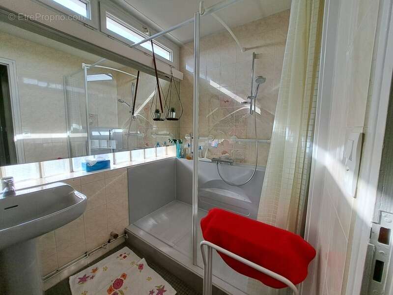 Appartement à vendre 4 pièces POITIERS (86) - photo 7