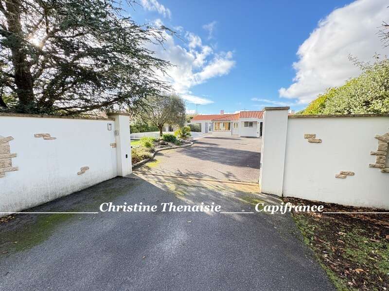 Maison à SAINT-HILAIRE-DE-RIEZ