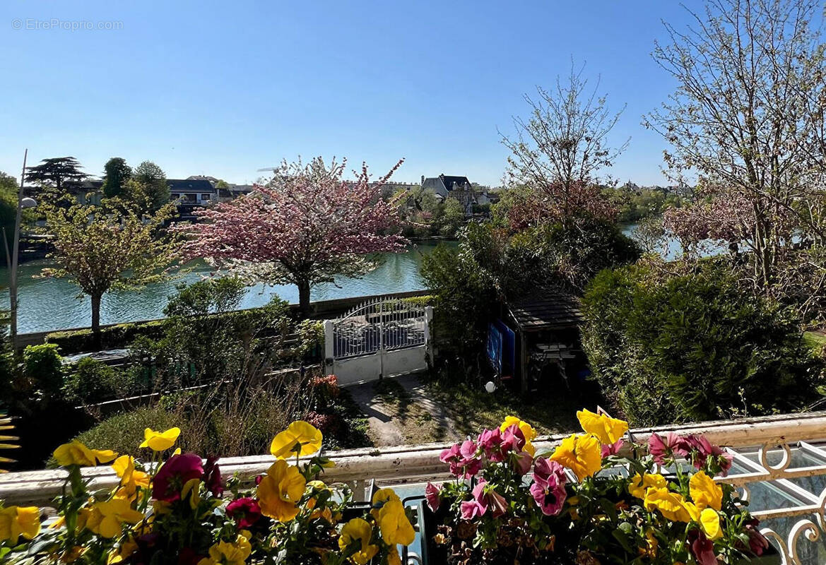 Maison à BRY-SUR-MARNE