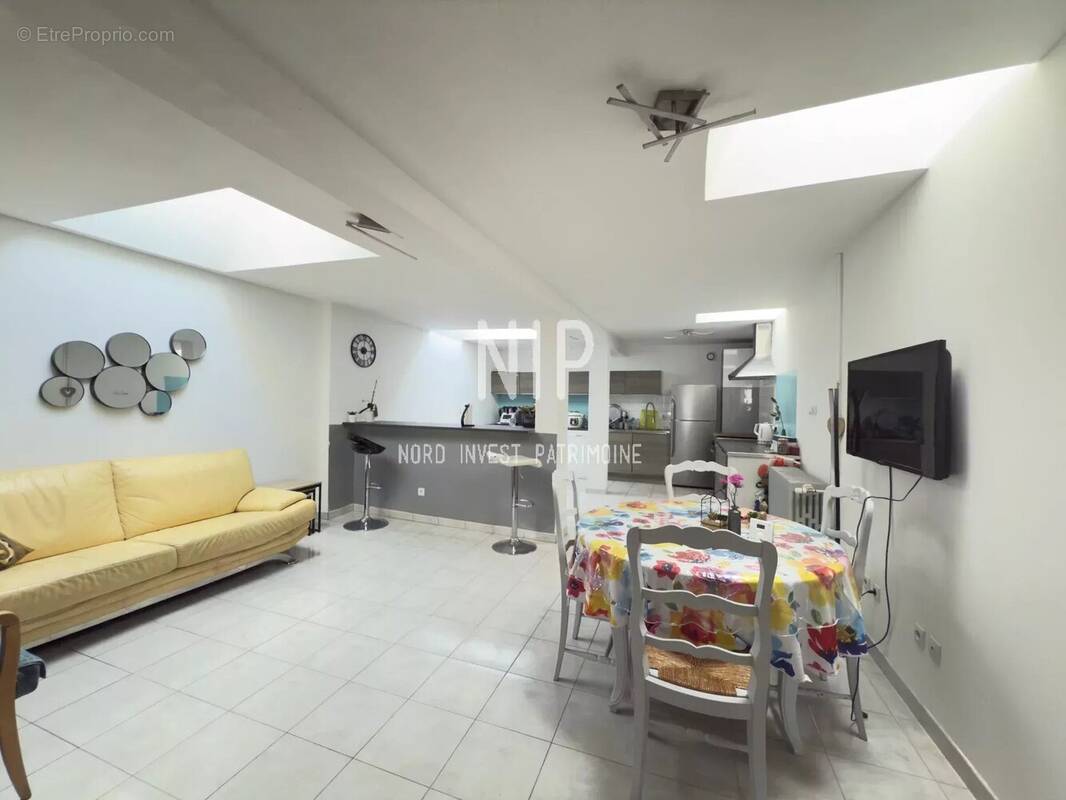 Maison à SAINT-AMAND-LES-EAUX