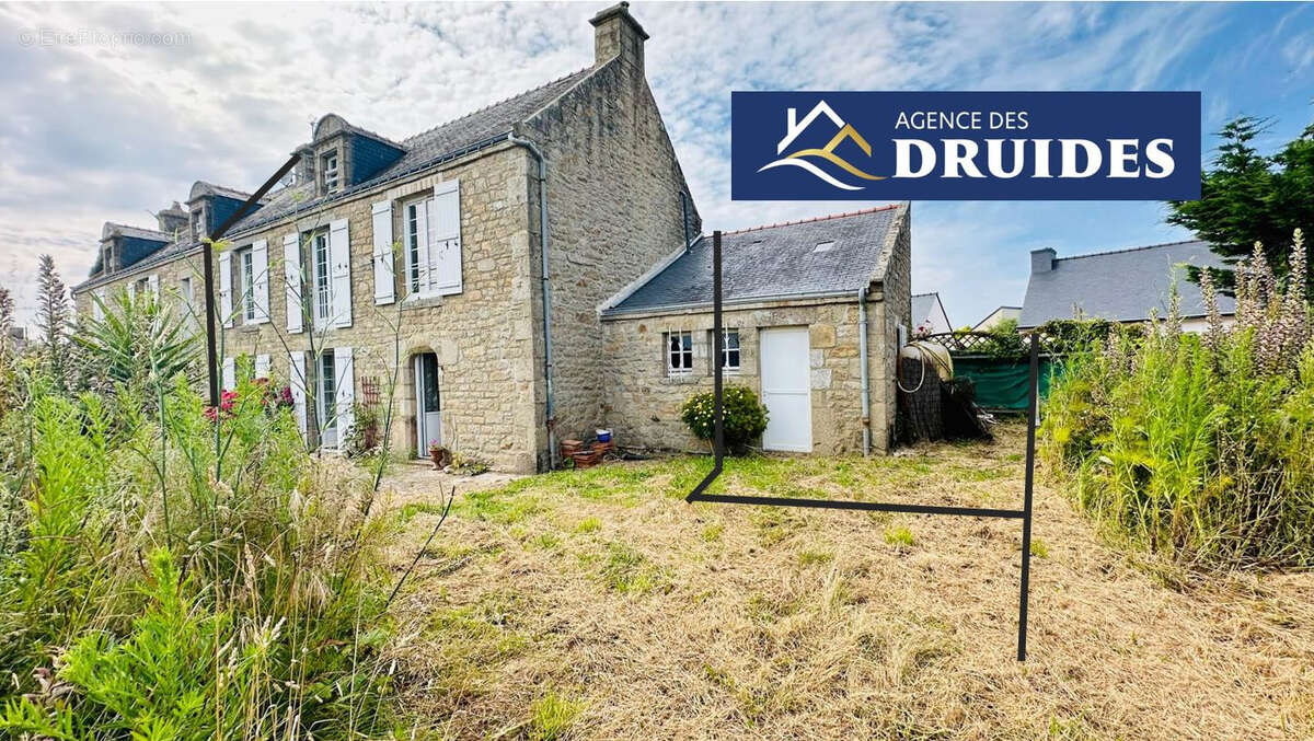 Maison à PLOUHARNEL