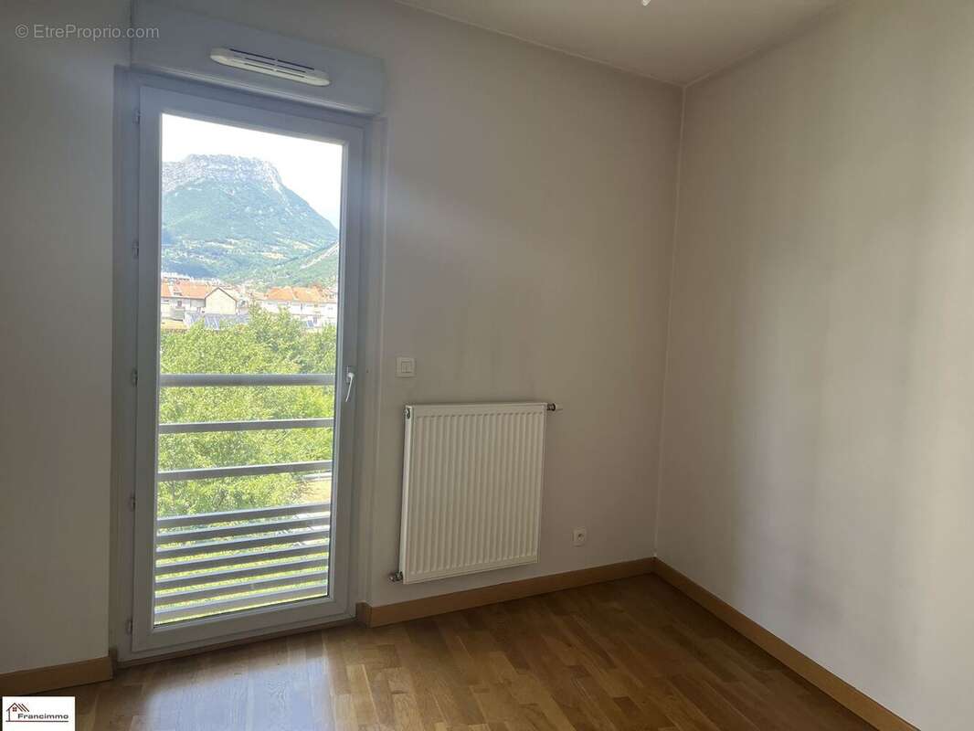 Appartement 67 m² à Grenoble  - photo 7