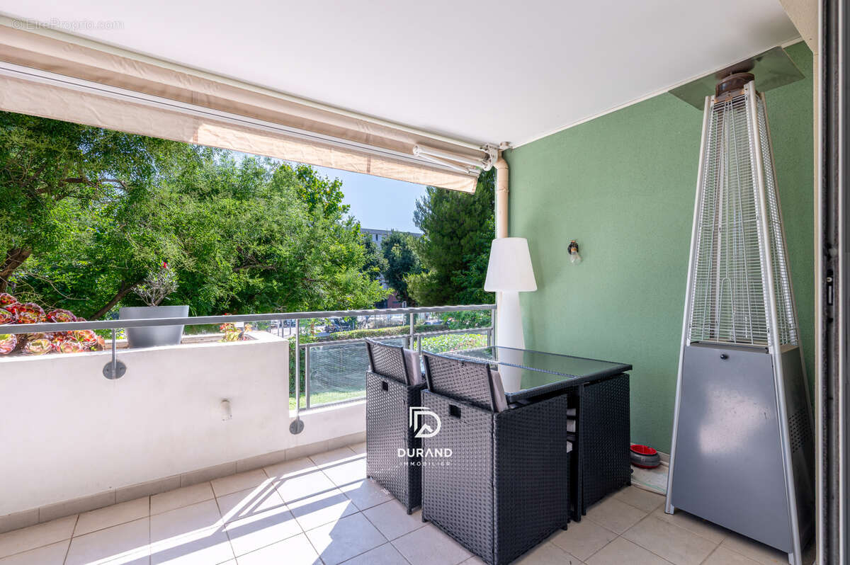 Appartement à MARSEILLE-9E