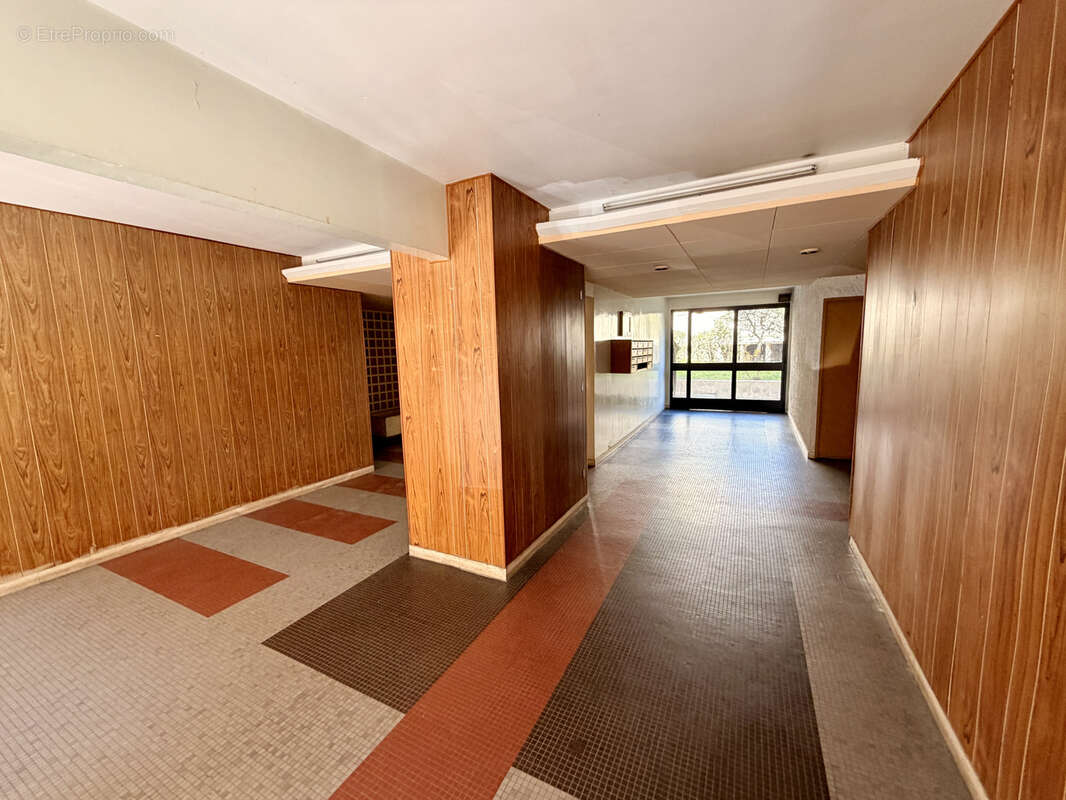 Appartement à MARSEILLE-5E