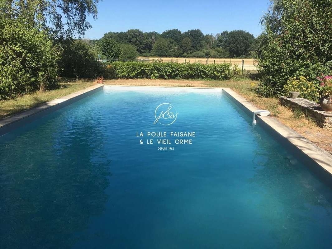 Maison à LE PERRAY-EN-YVELINES