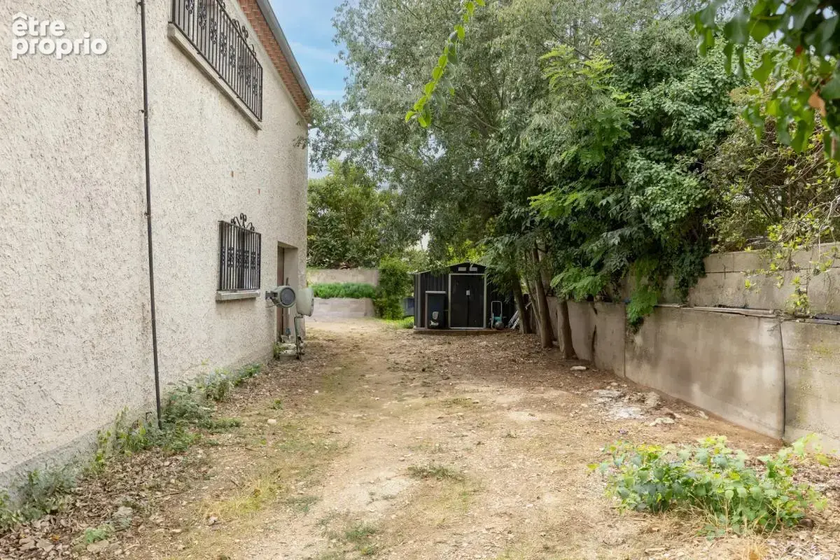 Maison de 6 pièces de 153 m² à Carpentras - photo 21