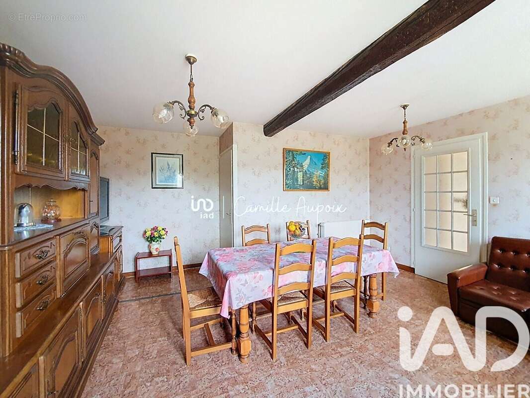 Maison 71 m² à Affoux  - photo 5
