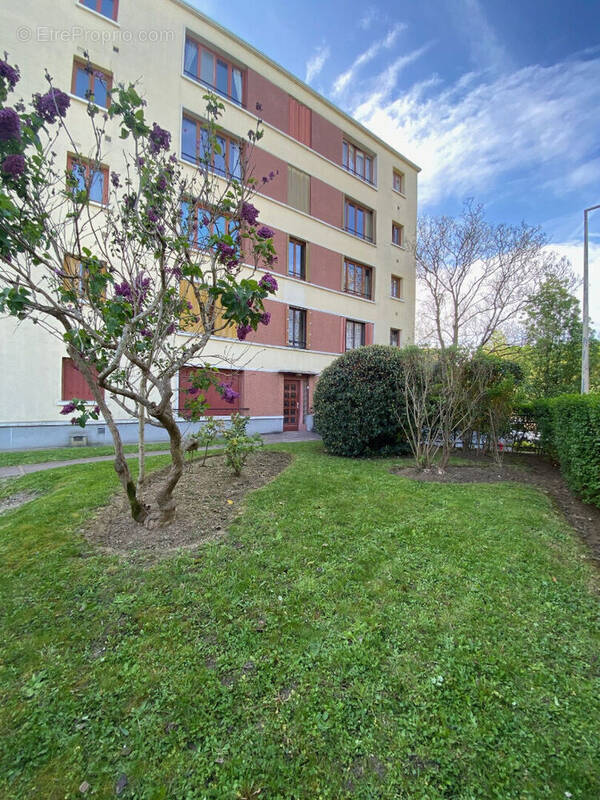 Appartement à FONTENAY-AUX-ROSES