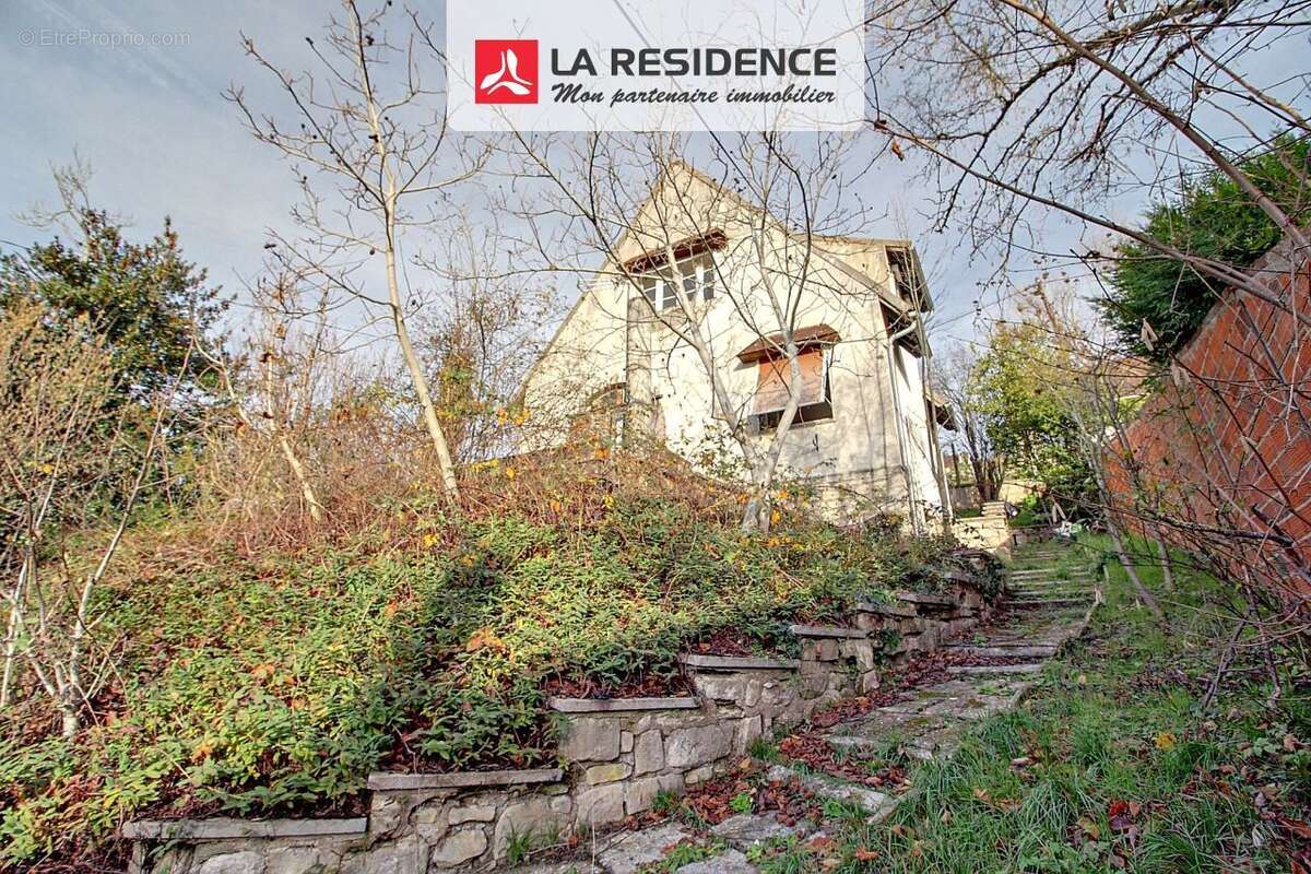 Maison à TRIEL-SUR-SEINE