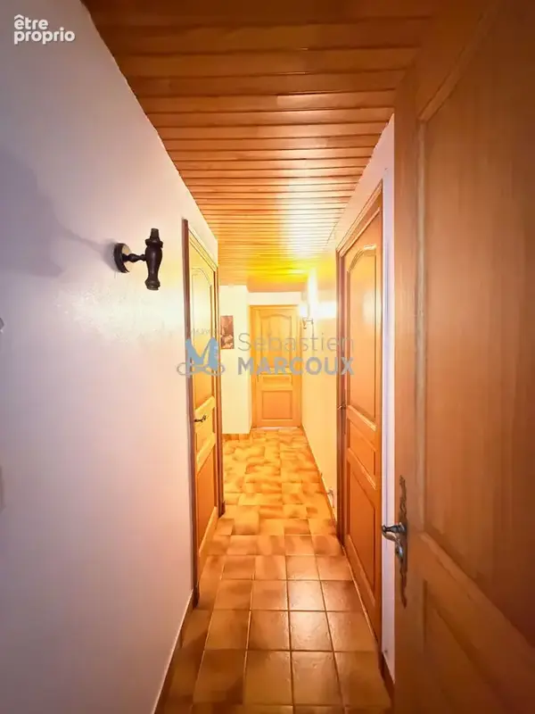 Exclusivité saint romain le puy  corps de ferme 6 pièce(s) 199 m2 - photo 11