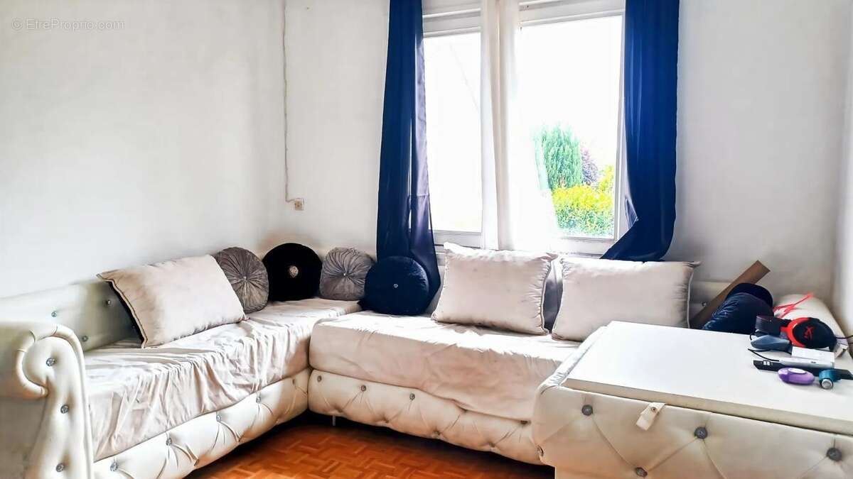 Maison à LES THILLIERS-EN-VEXIN