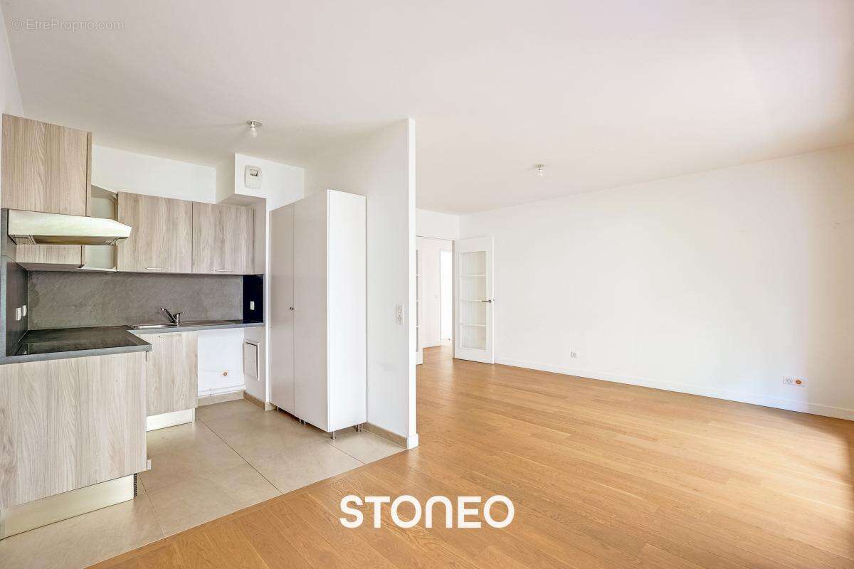 Appartement à ISSY-LES-MOULINEAUX