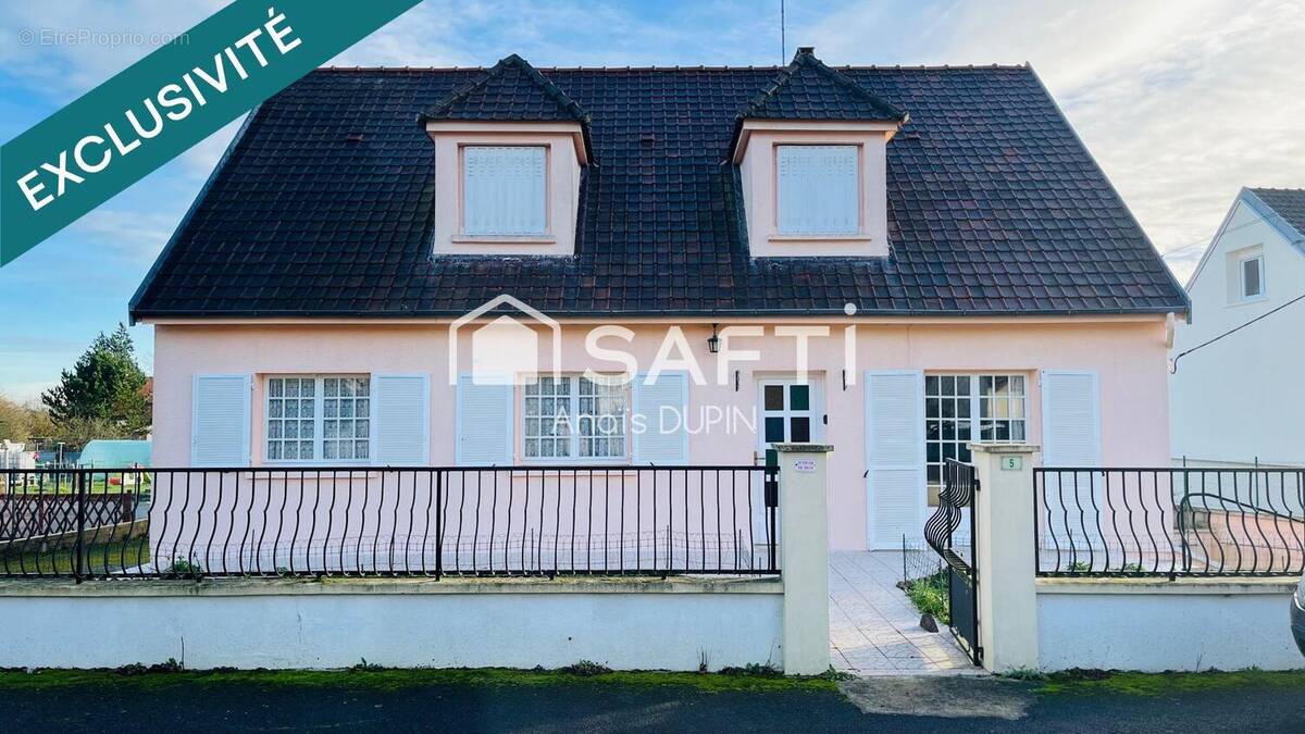 Photo 1 - Maison à MONTAIGU