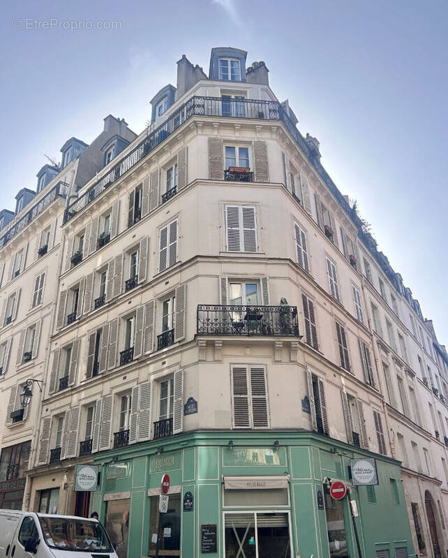 Commerce à PARIS-3E