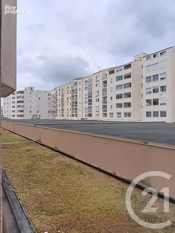 Appartement 1 pièce 23 m² à vendre à Sete (34200) - photo 3