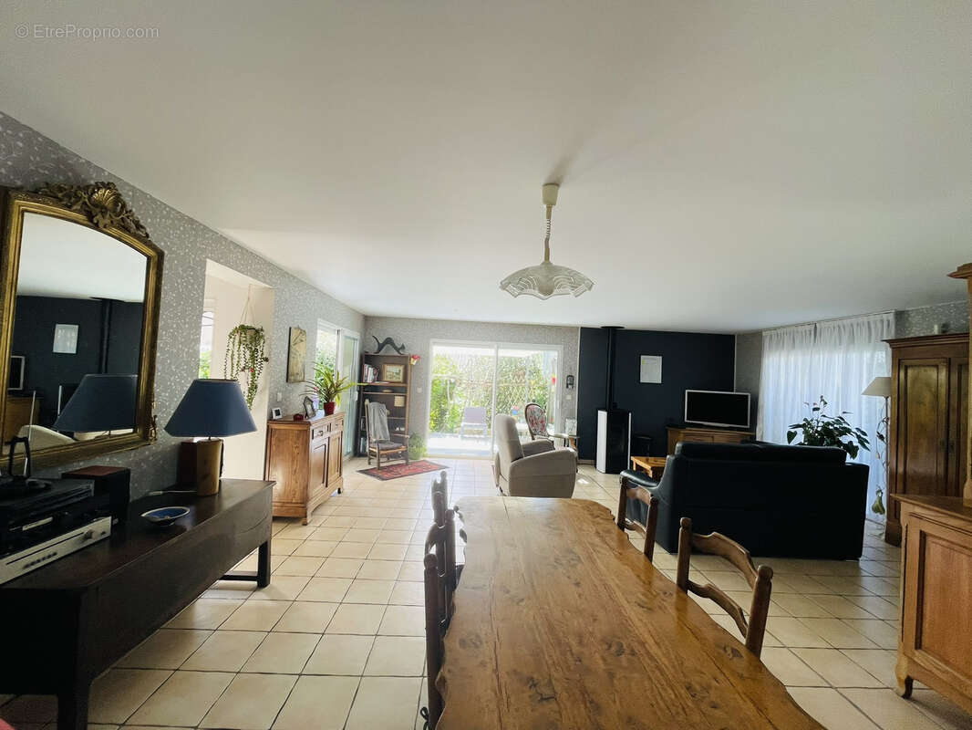 Maison à MIGNE-AUXANCES