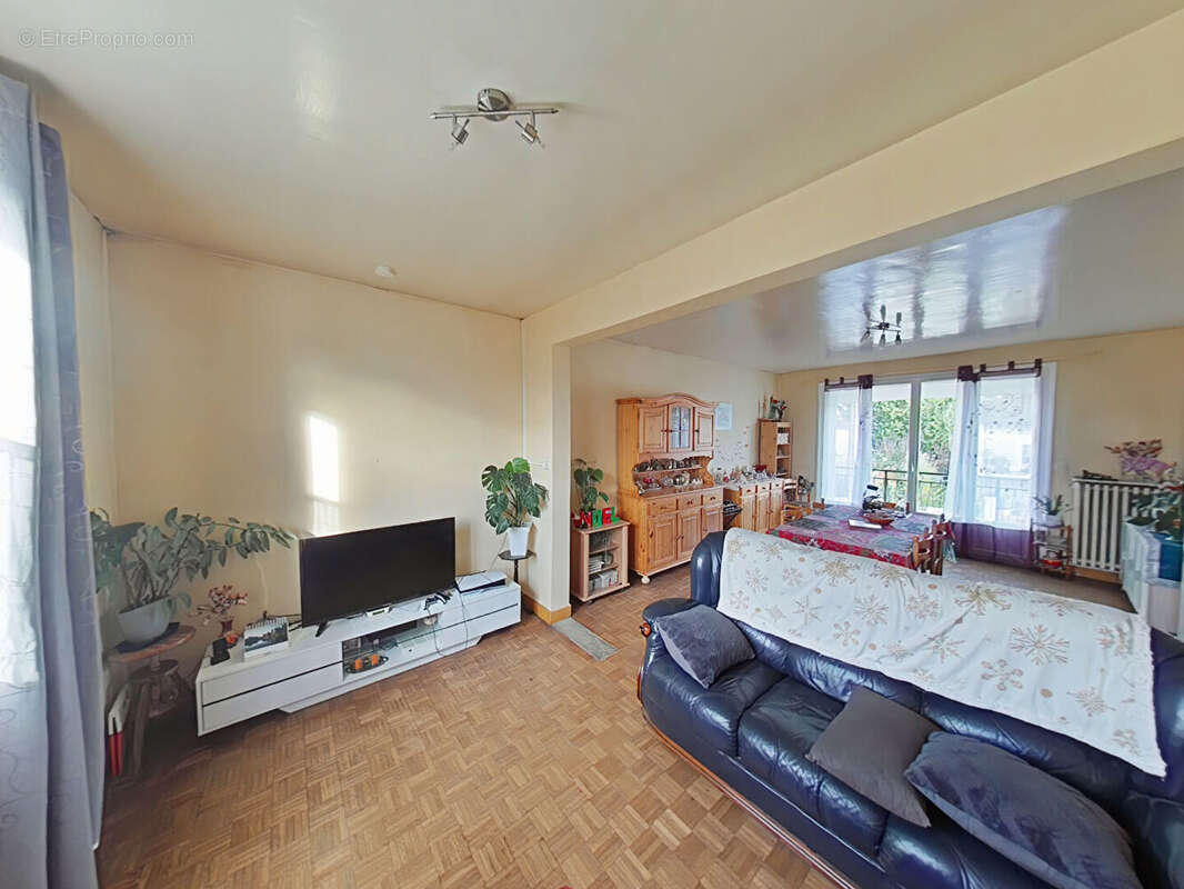 Maison à JOUE-LES-TOURS