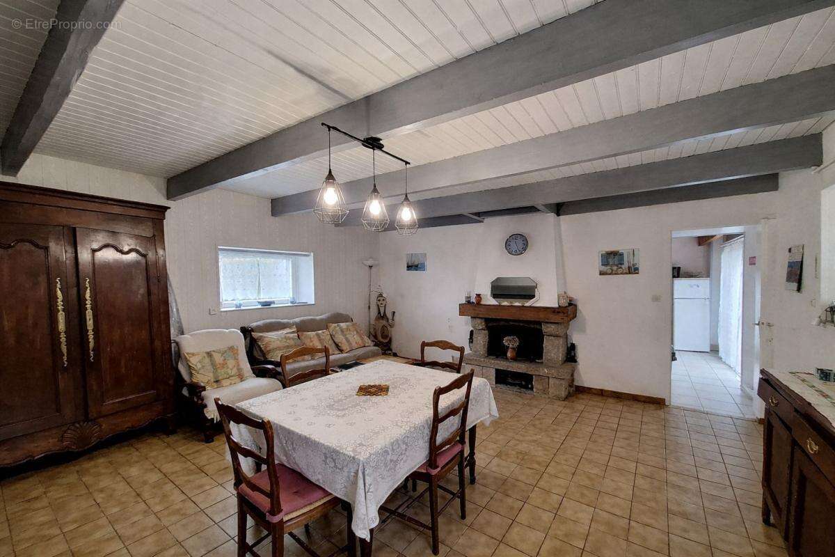 Maison à PLOUEZOC'H