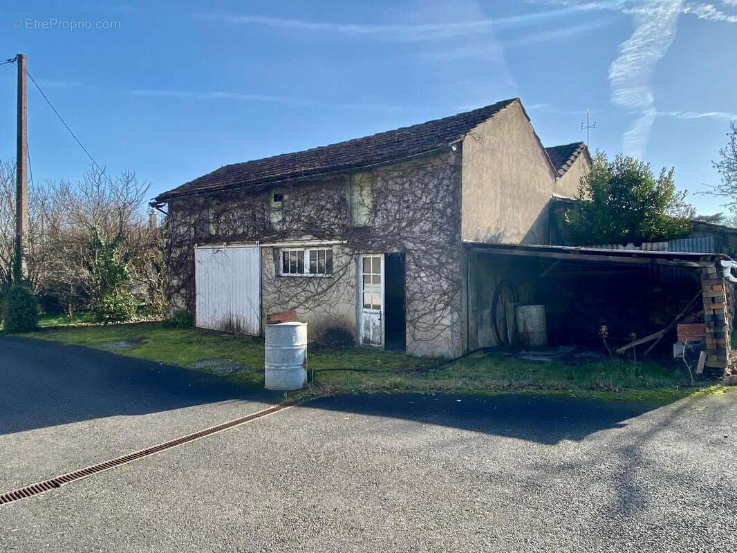 Photo 7 - Maison à MAGNAC-SUR-TOUVRE