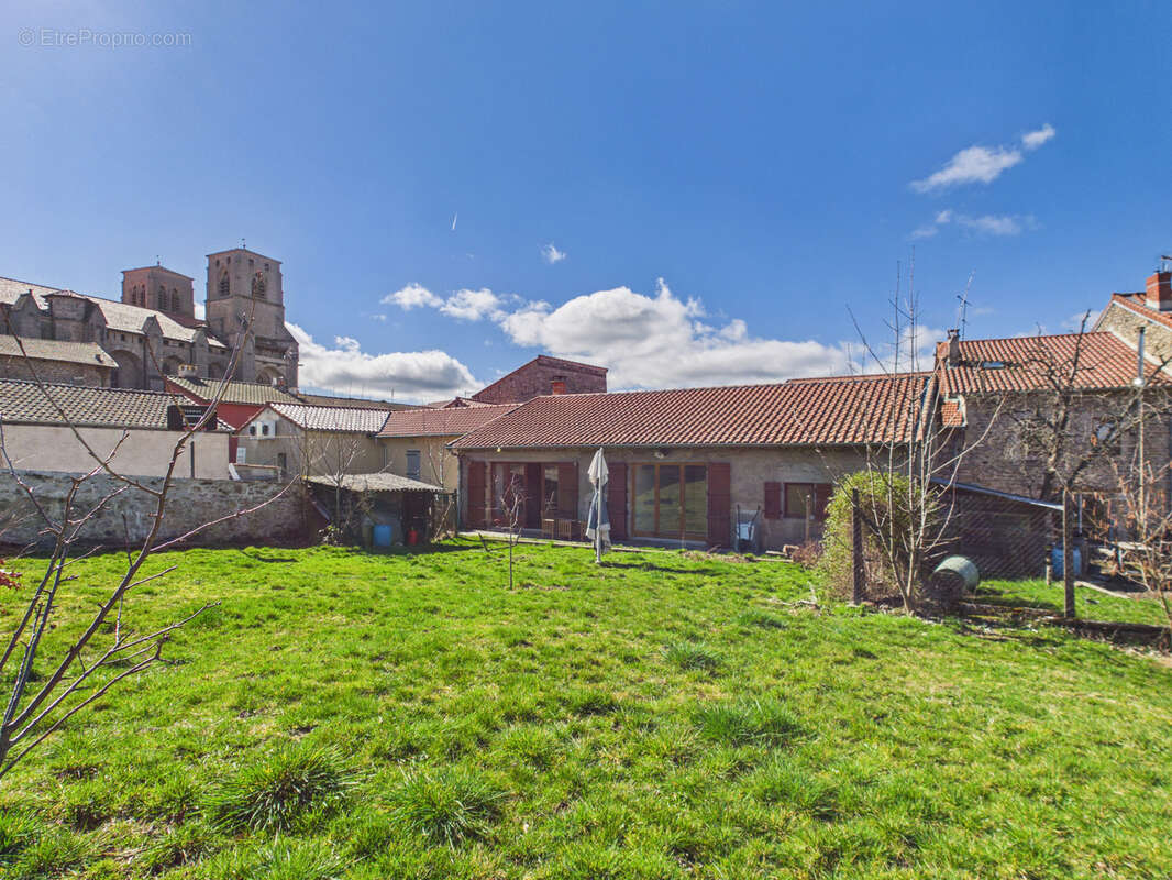 Maison à LA CHAISE-DIEU