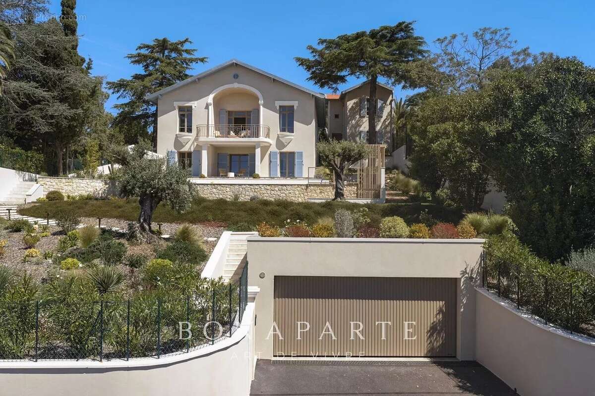 Maison à SAINT-RAPHAEL