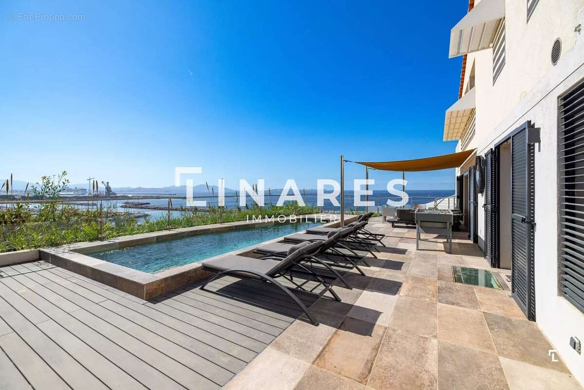Appartement à MARSEILLE-16E