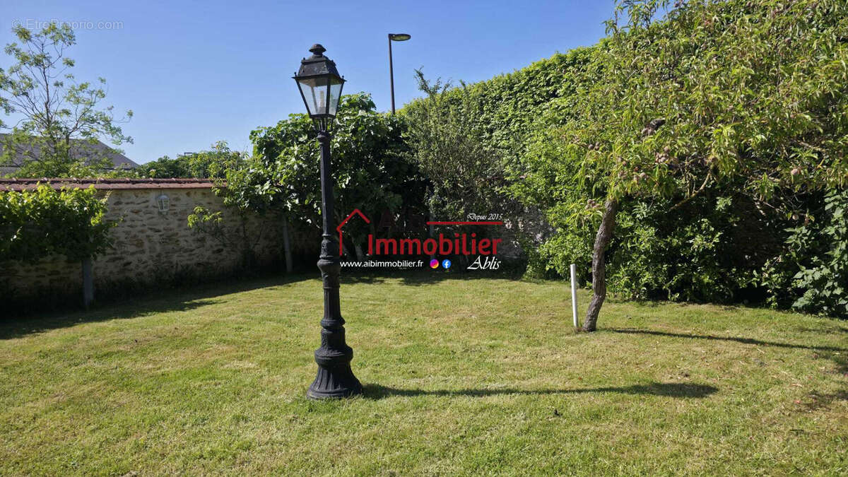 Maison à RAMBOUILLET