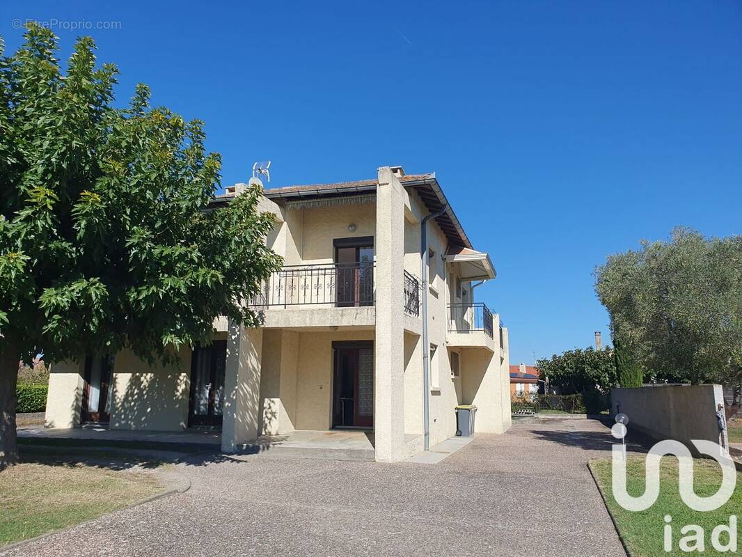 Photo 1 - Maison à ROQUETTES