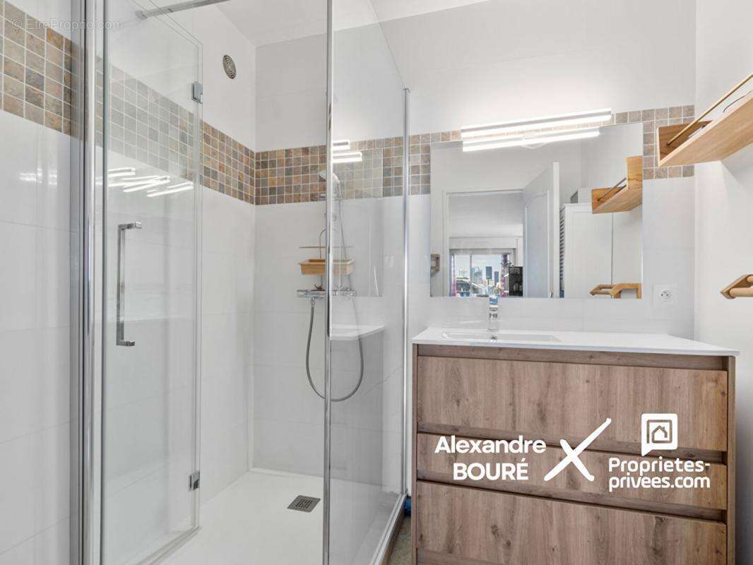 Appartement à SURESNES