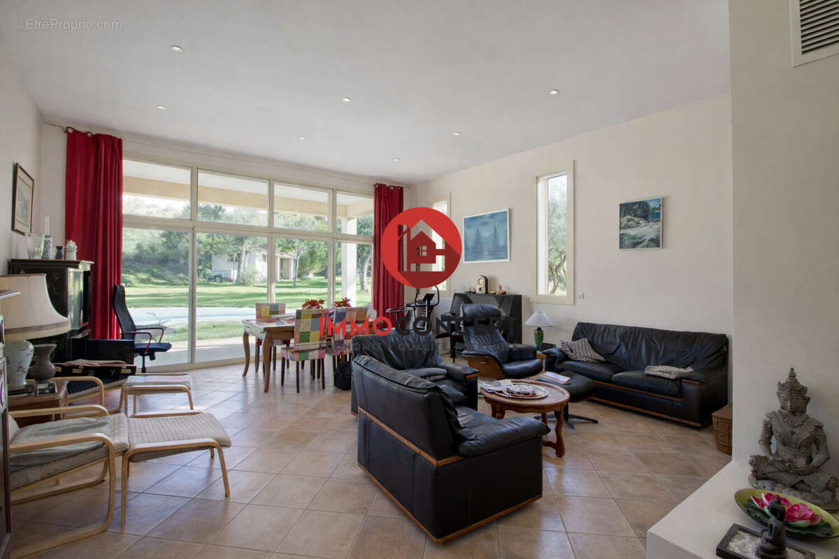 Séjour avec vue sur la nature - Maison à SAUVETERRE