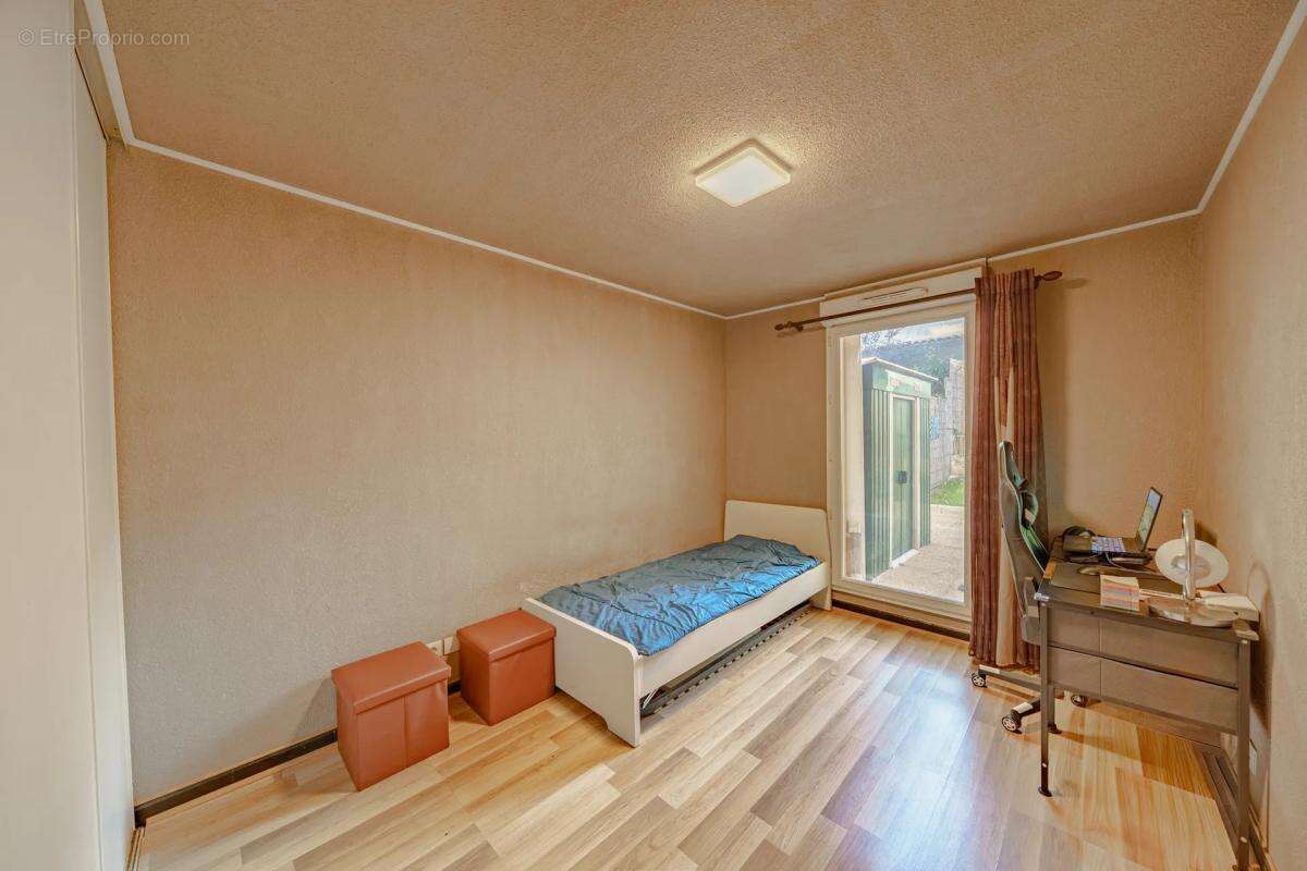 Appartement à MARSEILLE-13E