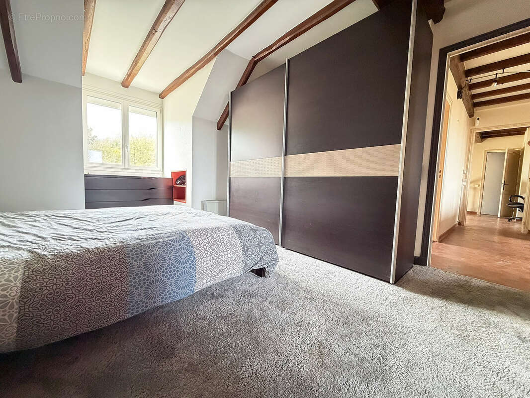 Maison à VAL-DE-VESLE